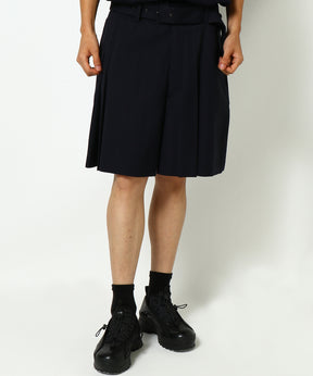 PLEATED WOOL SHORTS
