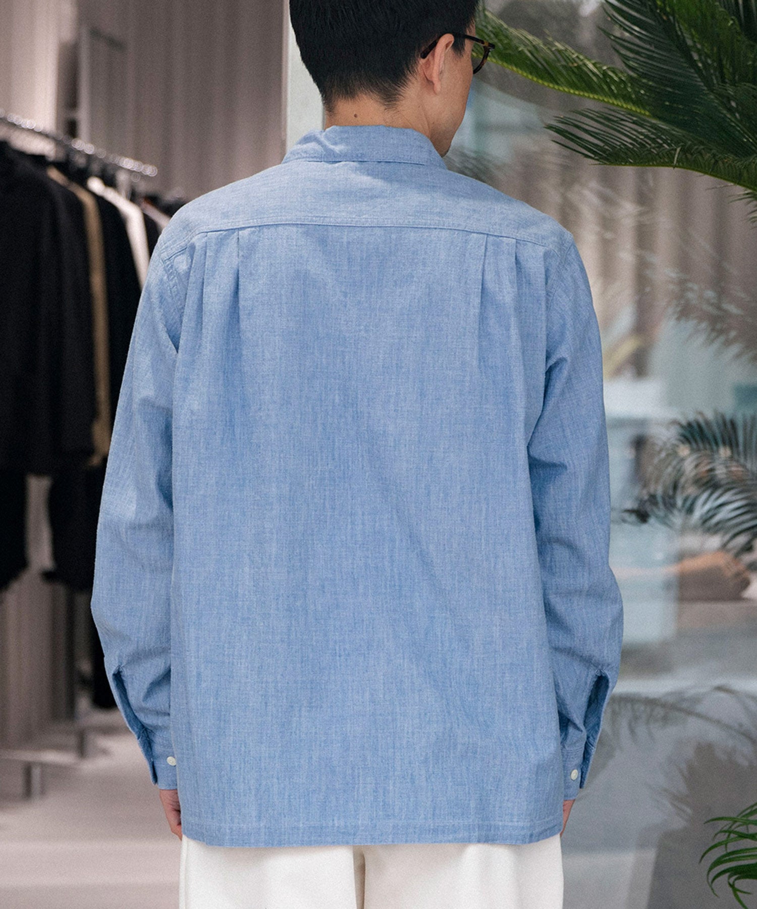 Unlikely Unlikely Open Collar Work Chambray with Flower