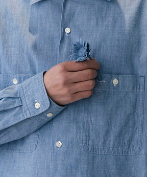 Unlikely Open Collar Work Chambray with Flower
