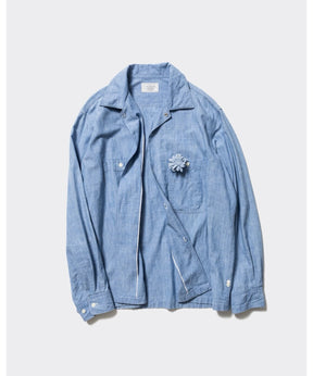 Unlikely Open Collar Chambray with Flower