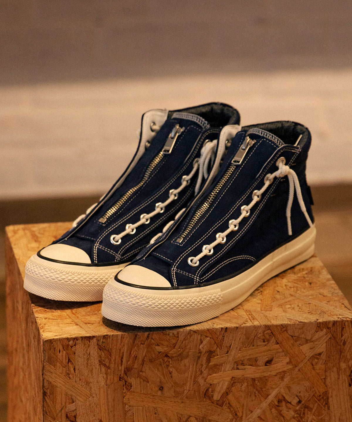 DWELLER TRAINER 2 HI COW LEATHER WITH GORE-TEX by SPINGLE