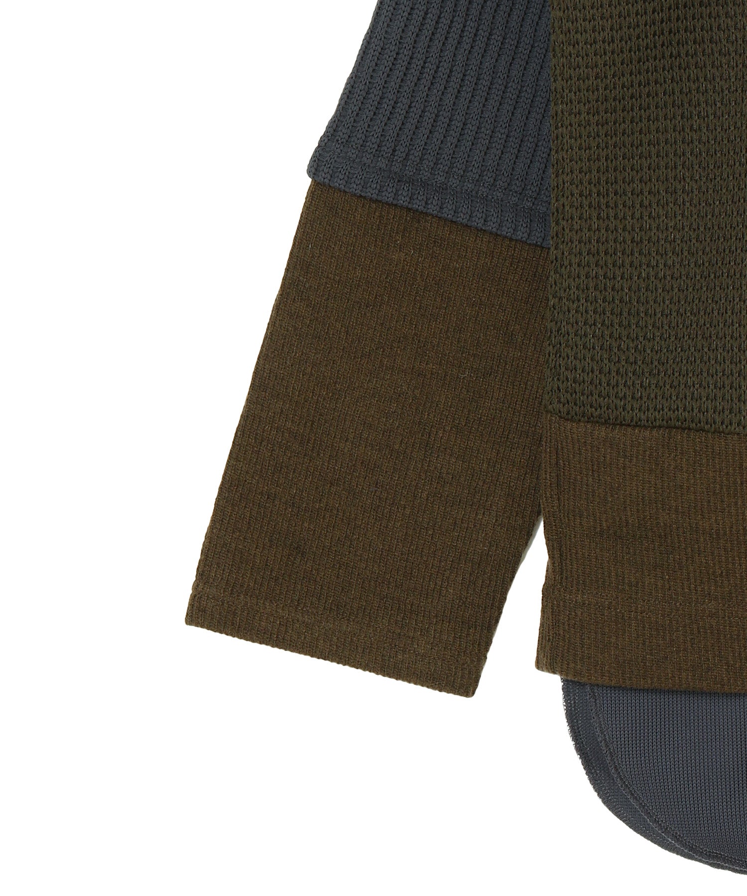 LAYERED LONG SLEEVE T-SHIRT