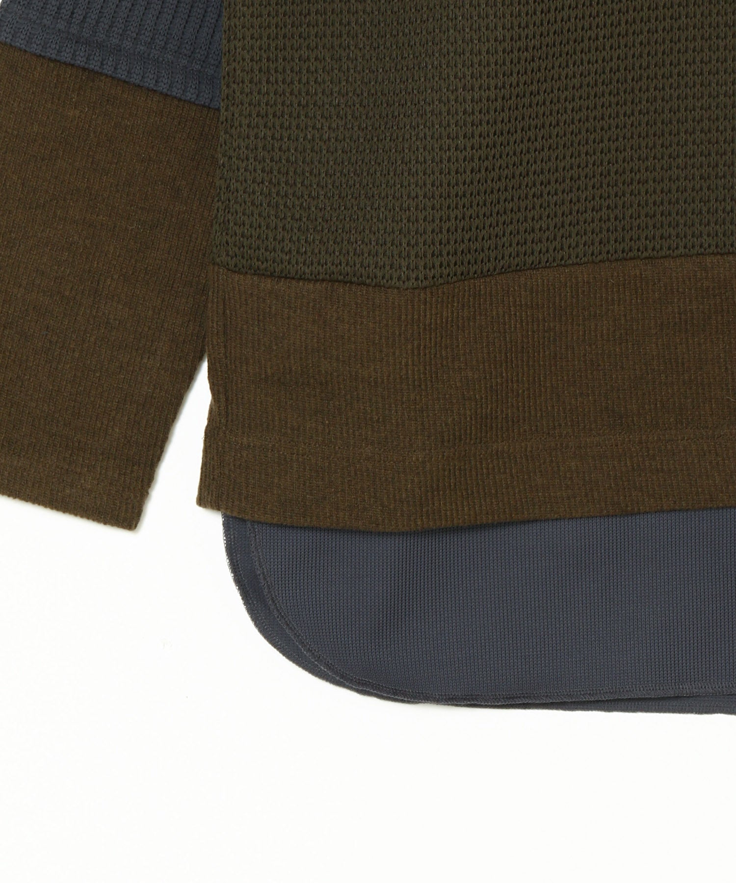 LAYERED LONG SLEEVE T-SHIRT