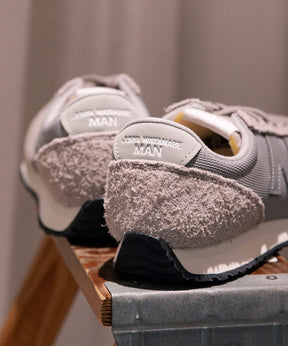 スウェードx合成繊維x合成皮革 Newbalance U471