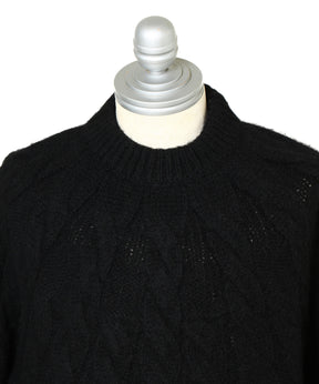 チュビオットウールケーブル柄ホールガーメント