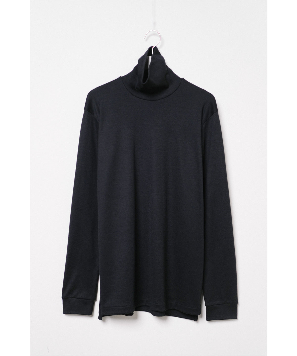 TURTLE NECK T‐SHIRT
