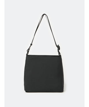 TECH REVERSIBLE ONE SHOULDER BAG