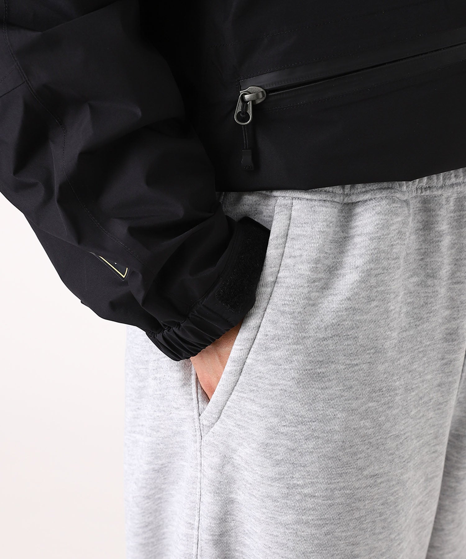TECH SWEAT PANTS