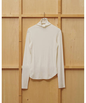 Soft Fraise Turtleneck Tops
