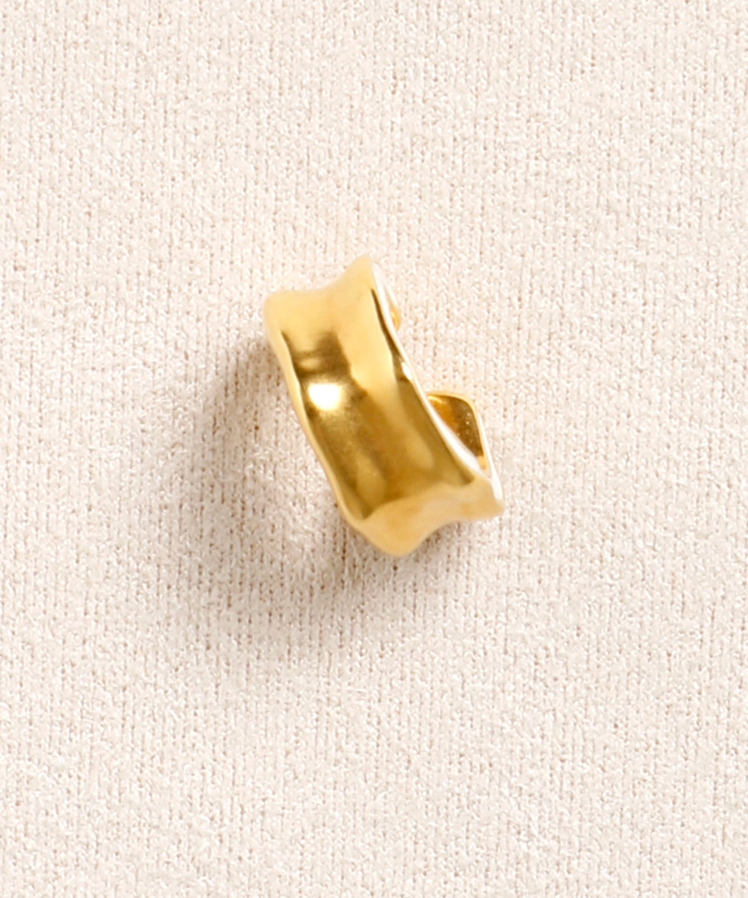 FUNNEL EAR CUFF GD