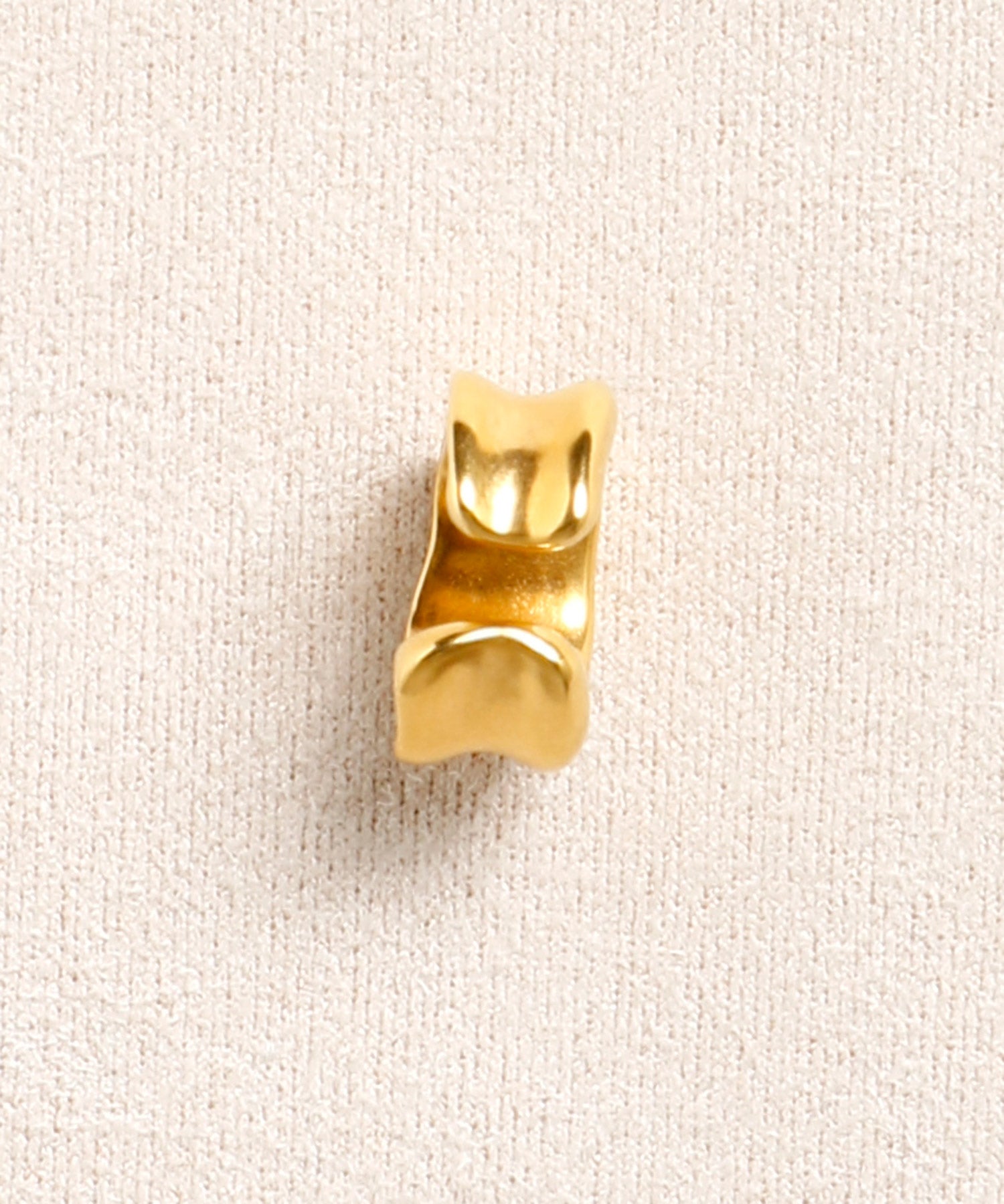 FUNNEL EAR CUFF GD