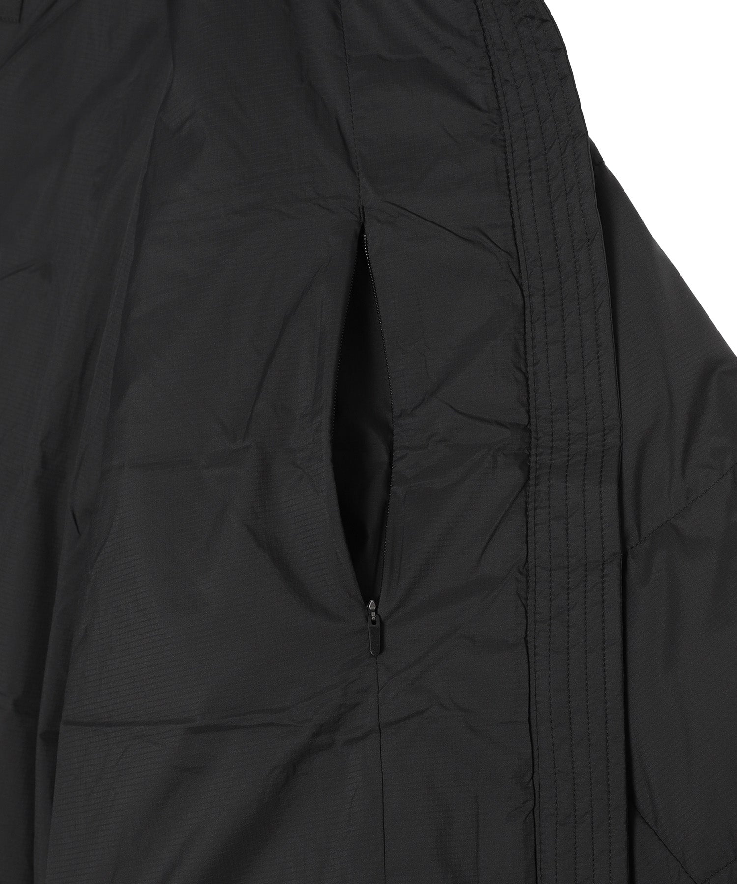 GRIDDED DOWN JACKET