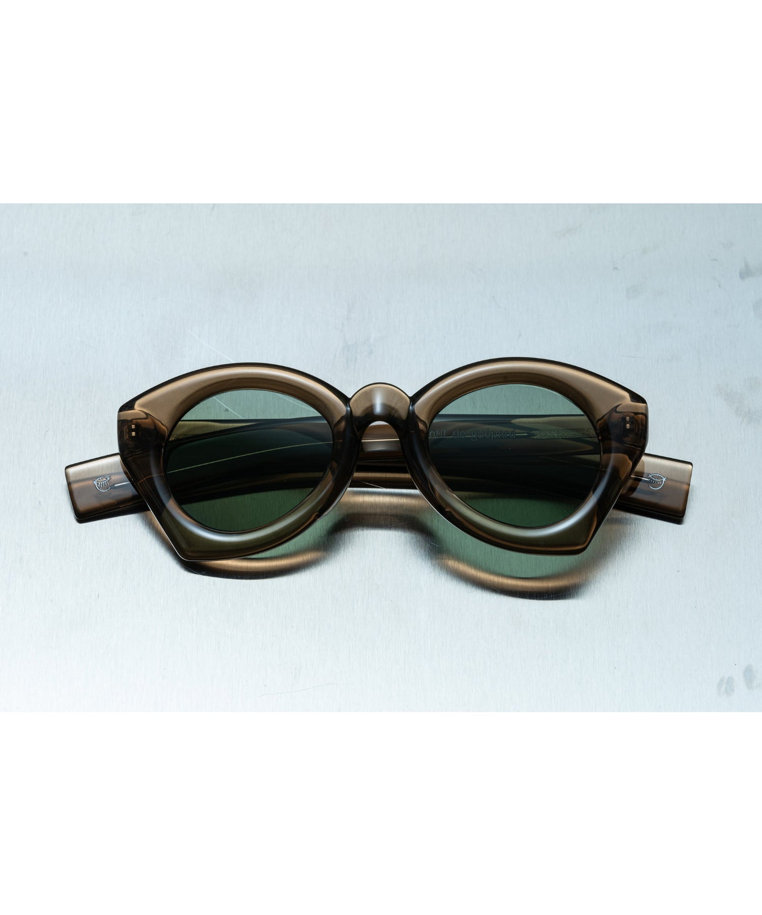 gp-m2/b (ブラウン) - guepard (ギュパール) - goods (グッズ