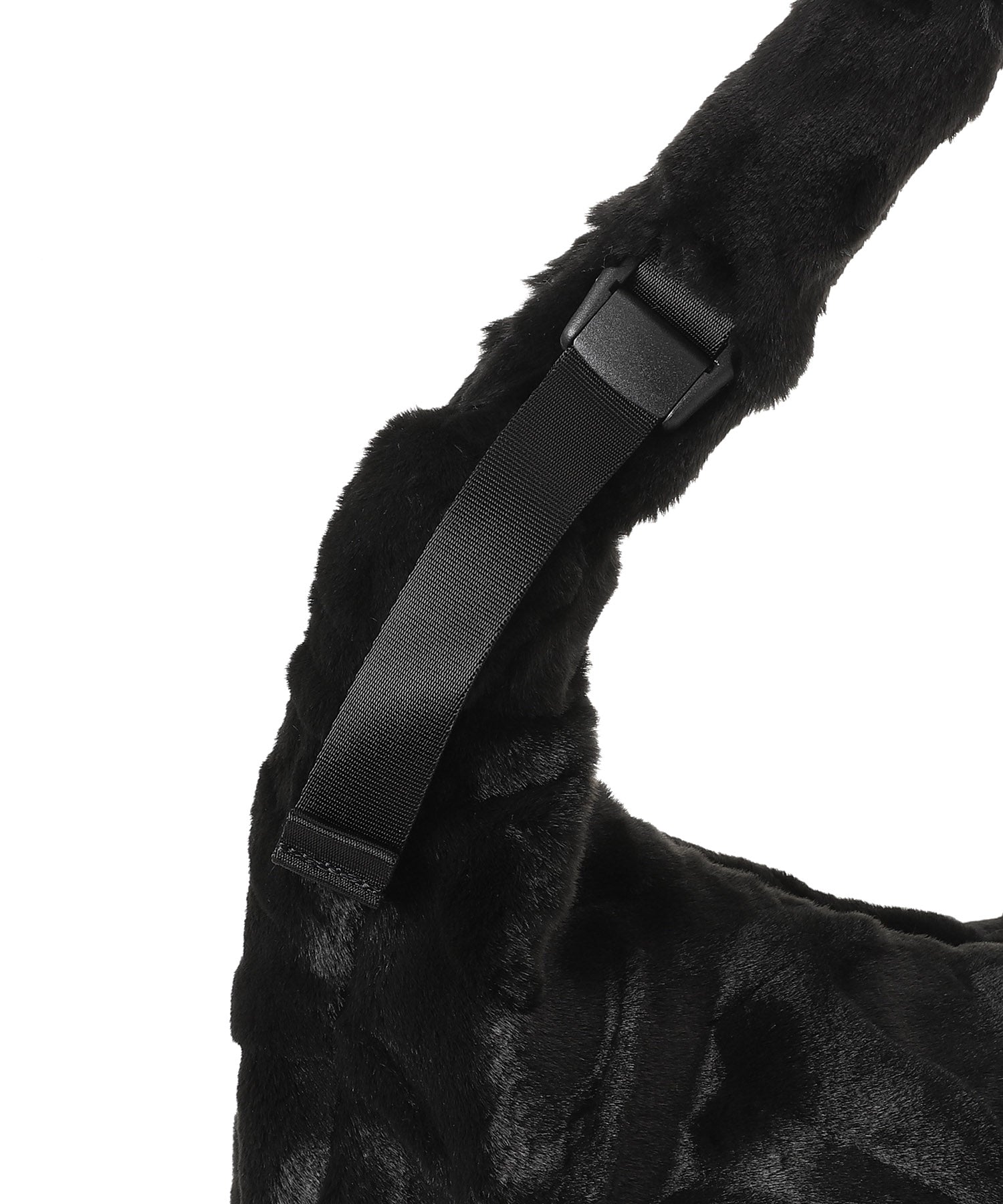 NSW FX FUR SLOUCHY BAG