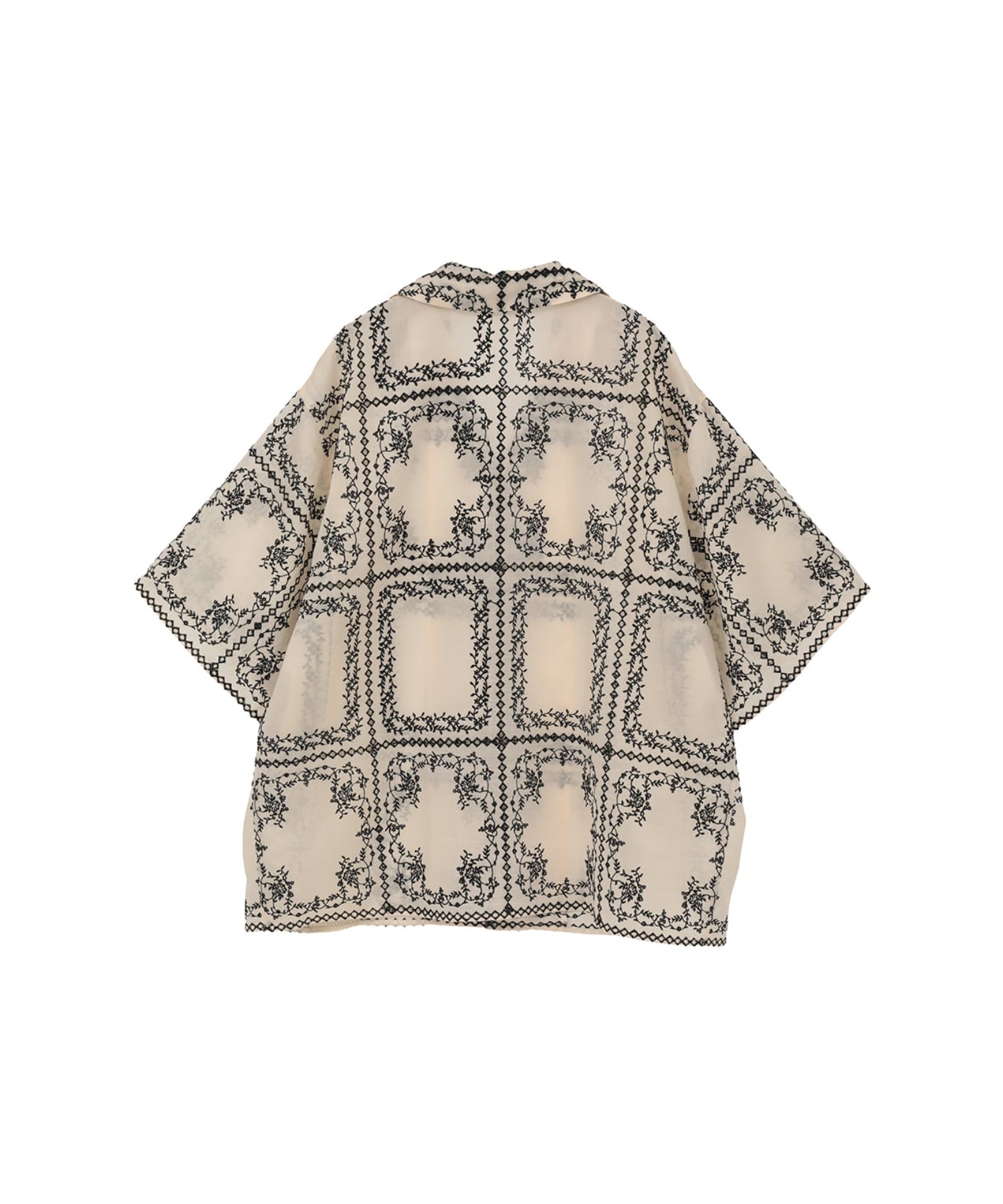 EMBROIDERY LACE BOX SHIRTS