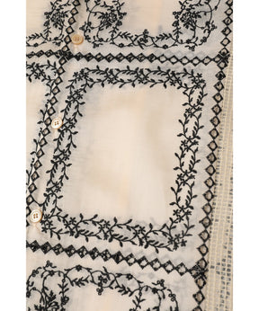 EMBROIDERY LACE BOX SHIRTS