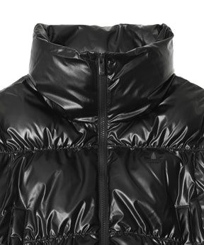 ESSENTIALS グロッシー 2-in-1スタイル クロップド丈 パファー