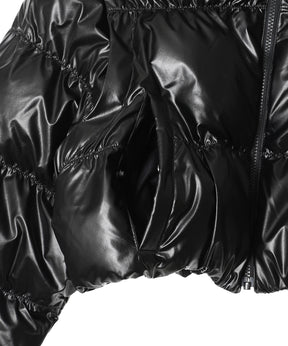 ESSENTIALS グロッシー 2-in-1スタイル クロップド丈 パファー