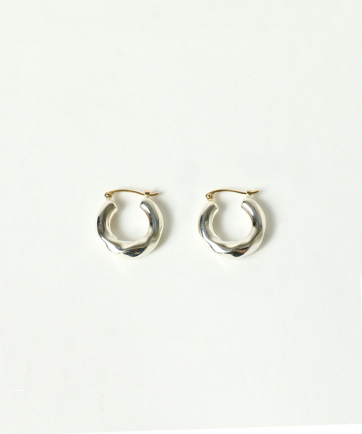 TWIST SMALL HOOP EARRINGS