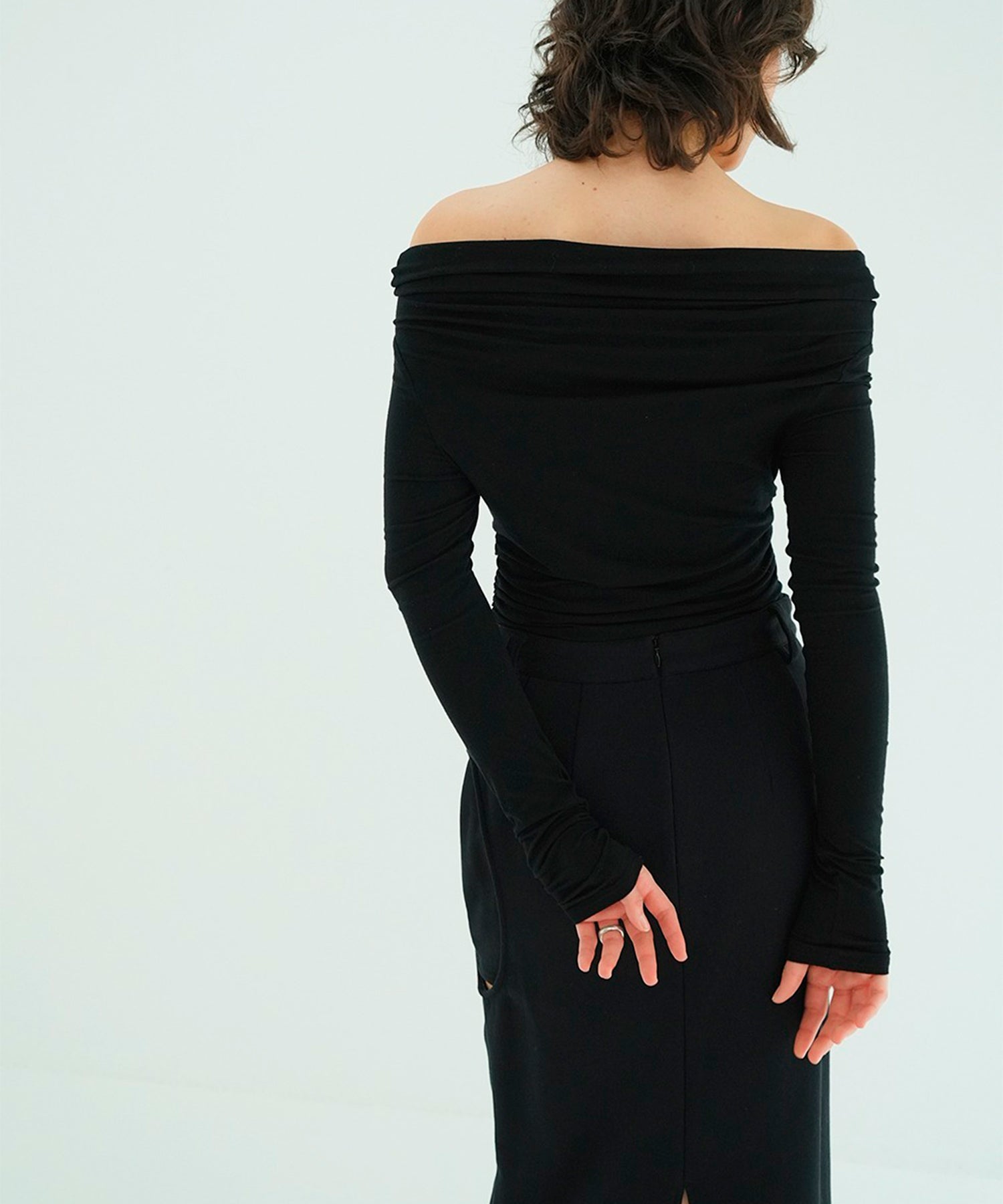 DRAPED OFF SHOULDER SOFT CUT TOPS