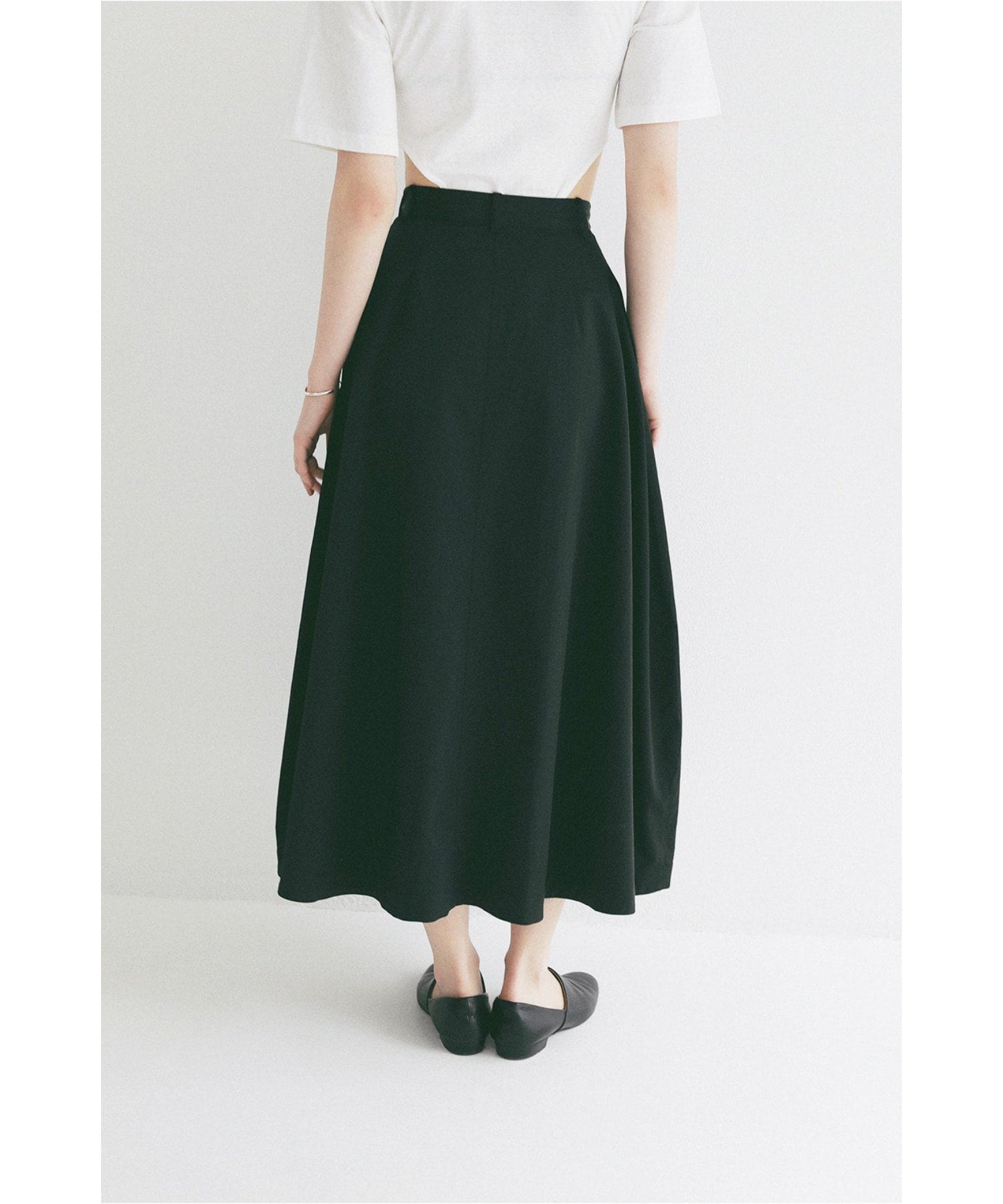 COCOON LINE VOLUME SKIRT