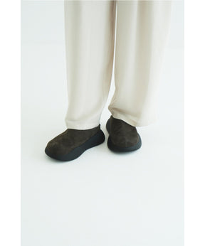 SUEDE PUFF SLIPONS