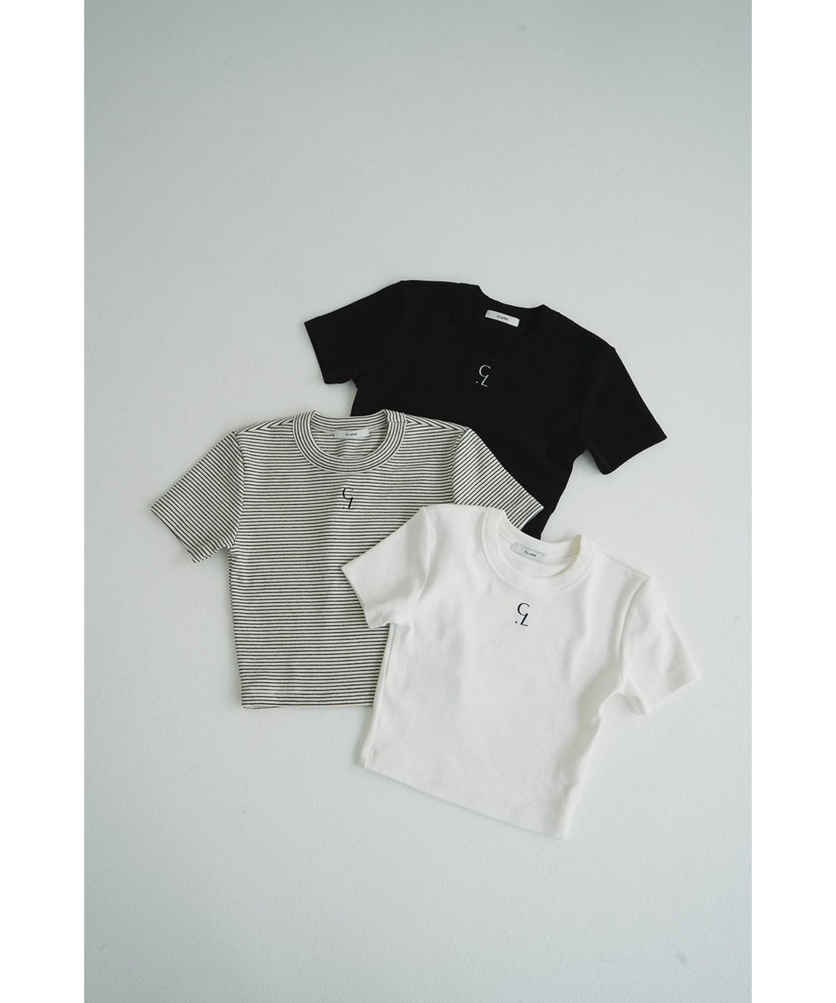 LOGO CROPPED TIGHT TEE