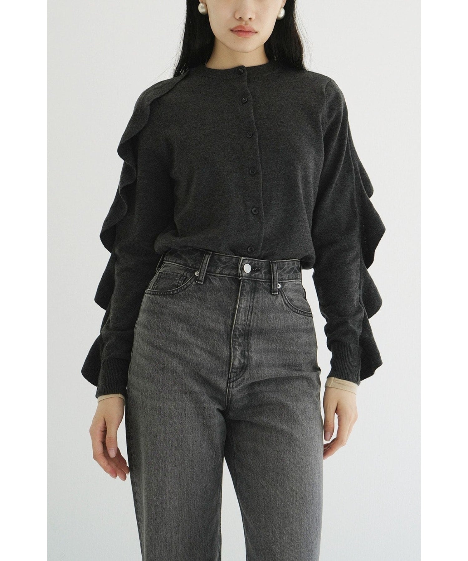 W FACE SHOULDER FRILL KNIT CARDIGAN