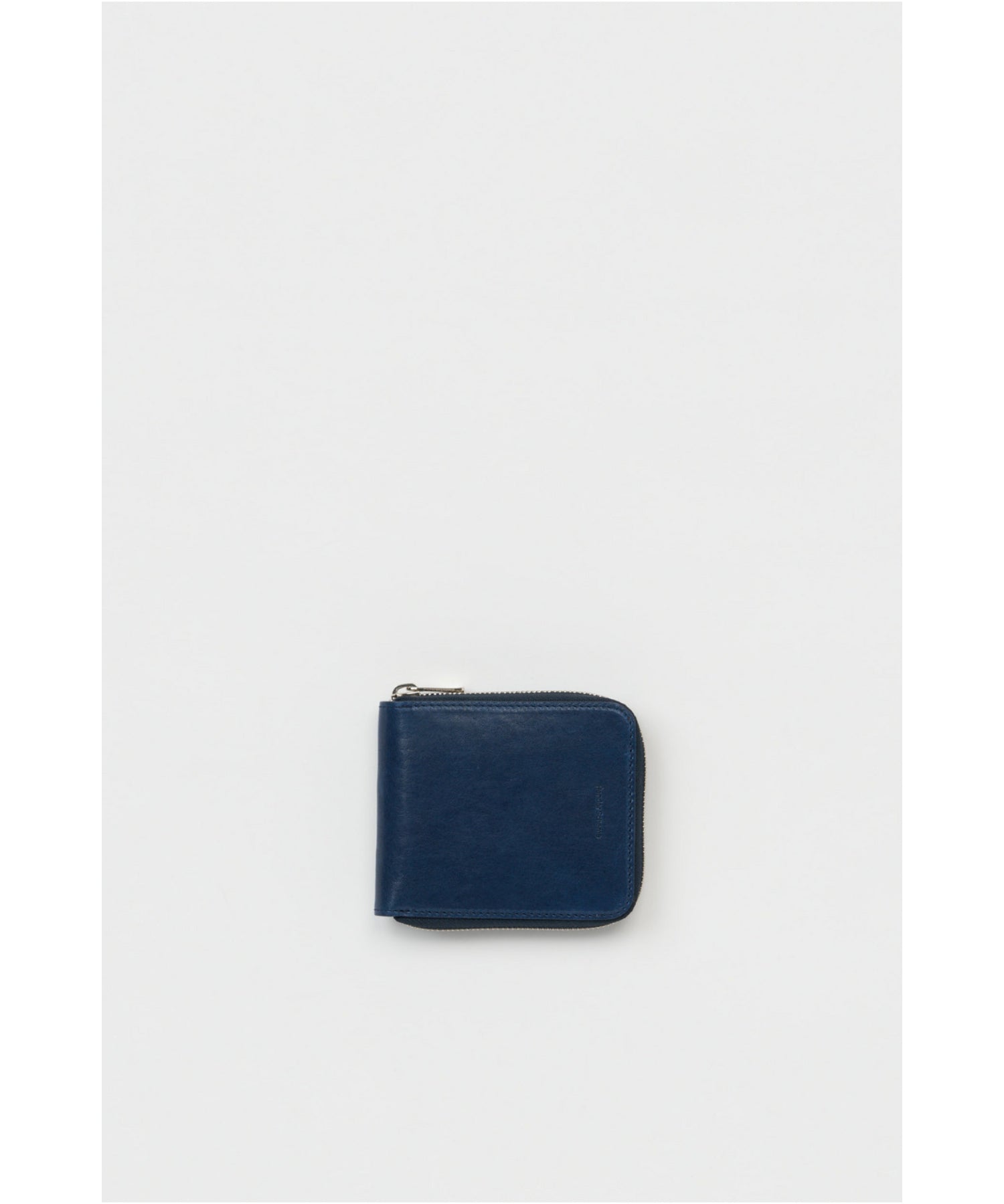 horizontal zip purse