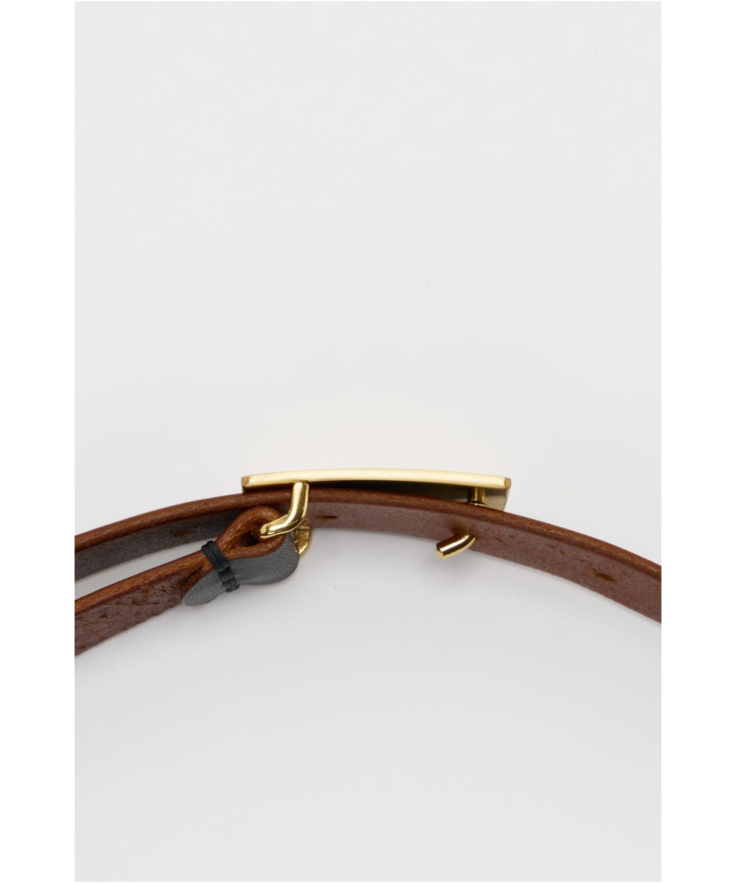 solid buckle belt