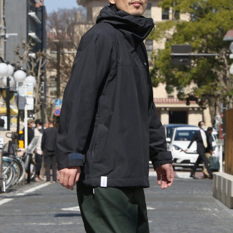 BAIT NYLON JACKET