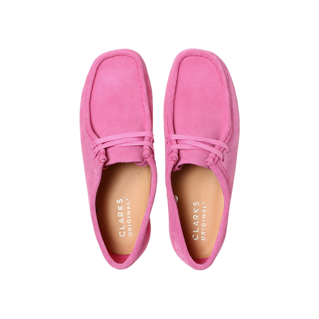 Wallabee. Pink Suede